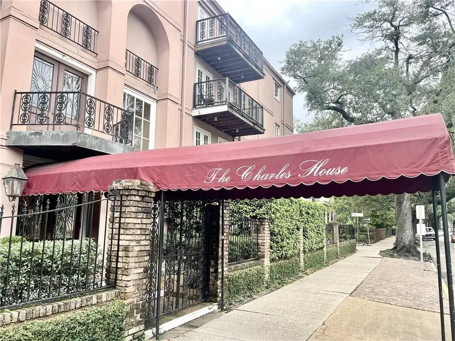 3000 St Charles Avenue #409, New Orleans, LA 70115 - #3