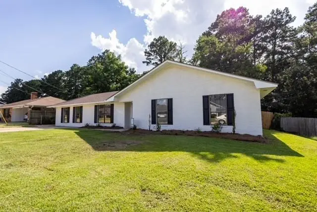 231 Twin Oaks Rd W Road, Pineville, LA 71360 - #1