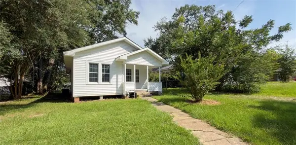 1016 Erion Street, Pineville, LA 71360