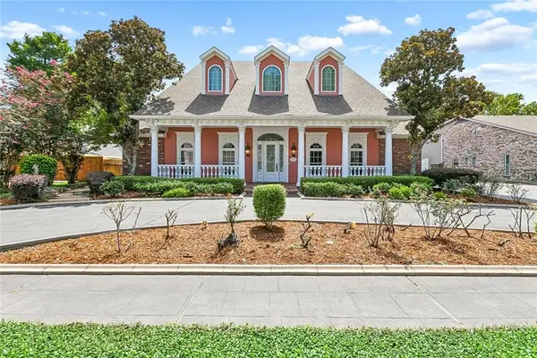 1106 Transcontinental Drive, Metairie, LA 70001