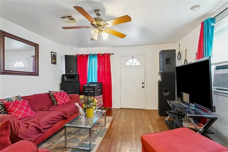 1720 Mandeville Street, New Orleans, LA 70117 - #2