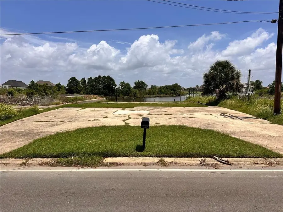 310 Lakeview Drive, Slidell, LA 70458 - #2
