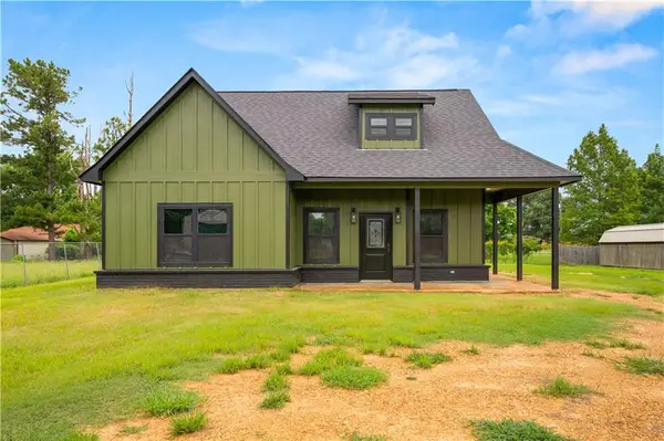 802 Odom Street, Jonesville, LA 71343