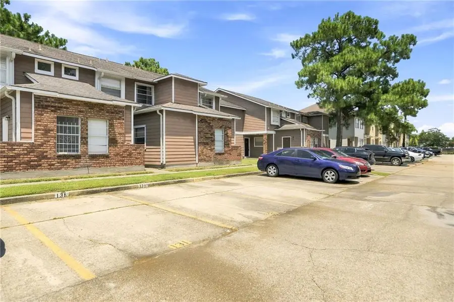 2425 Oxford Place #131, Gretna, LA 70056 - #2