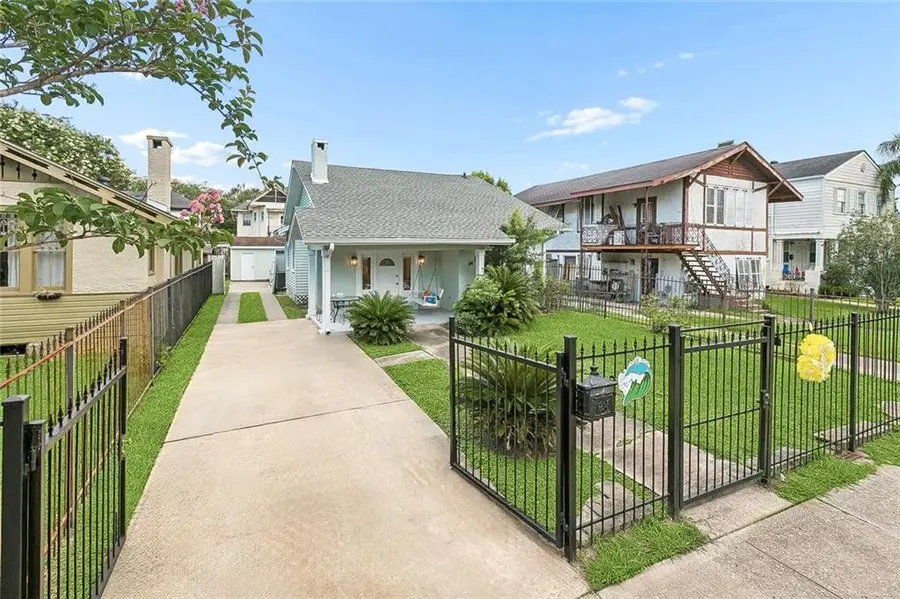 2831 Calhoun Street, New Orleans, LA 70118 - #2