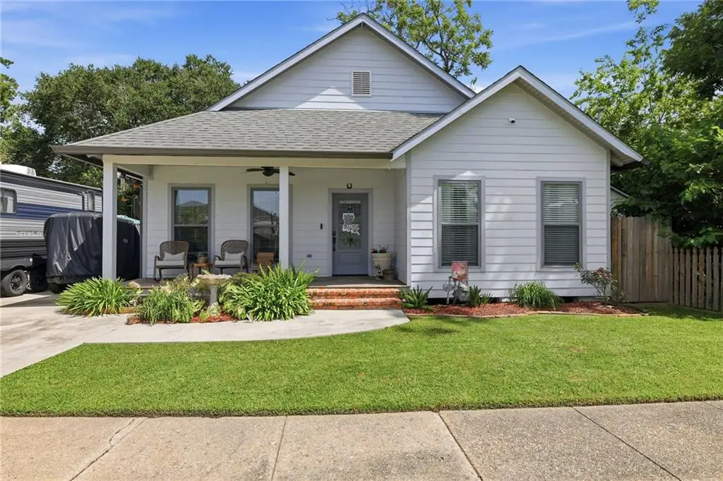 350 W Hickory Street, Ponchatoula, LA 70454 - #1