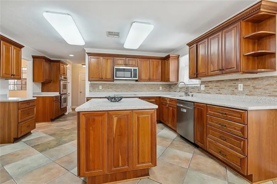 12 Chateau Magdelaine Drive, Kenner, LA 70065 - #3