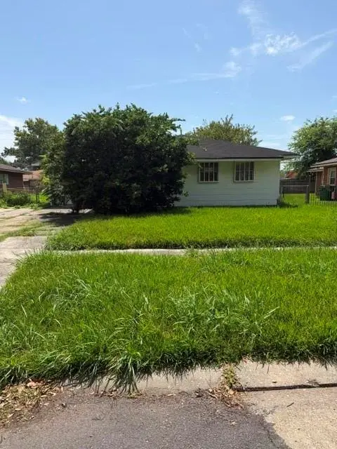 316 Butler Drive, Westwego, LA 70094 - #1