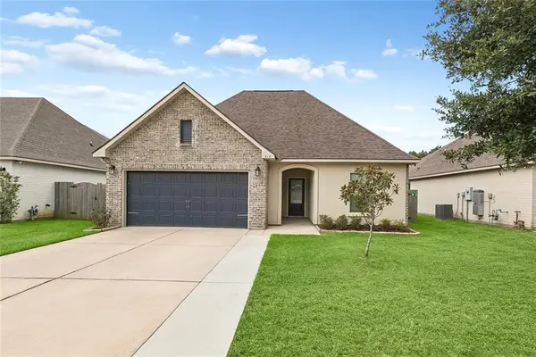 410 Terrace Lake Drive, Covington, LA 70435