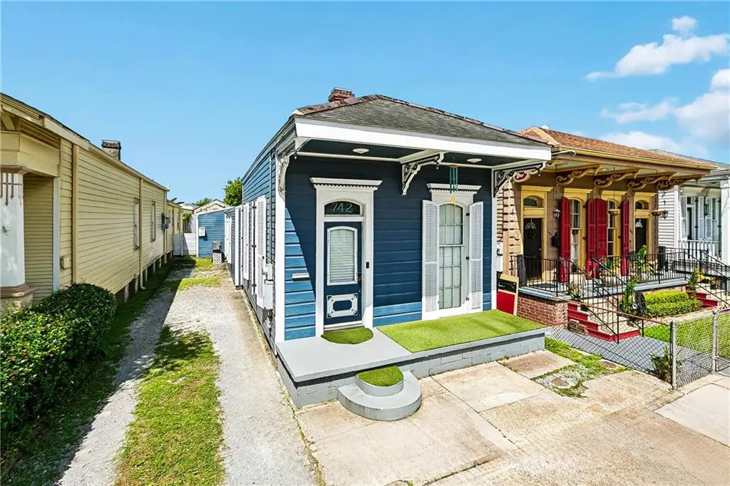 742 Delachaise Street, New Orleans, LA 70115 - #1