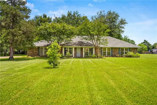 43 Vit Road, Pineville, LA 71360