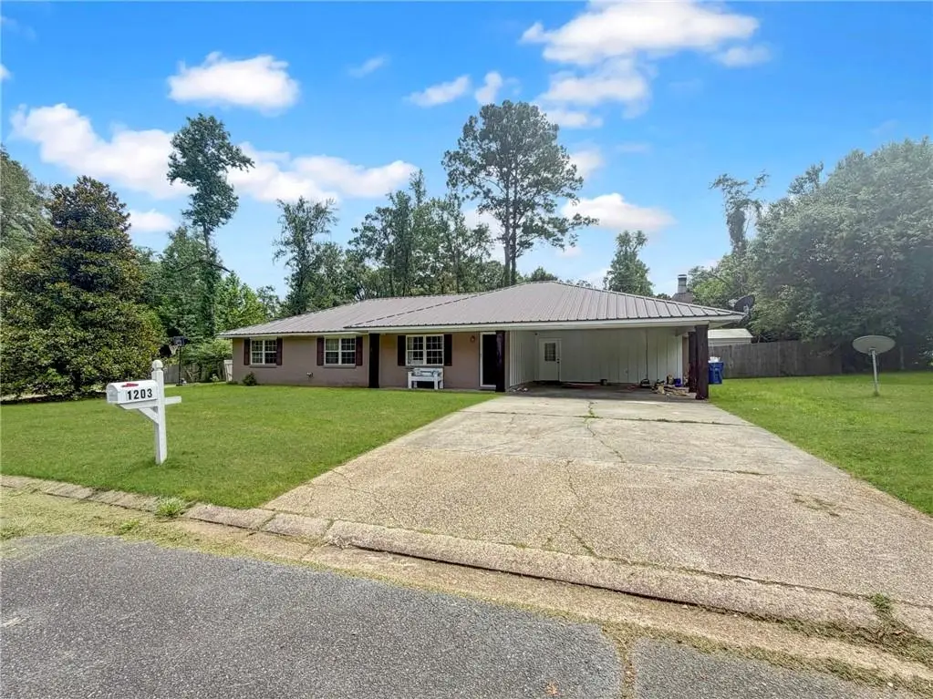 1203 Rice Street, Deridder, LA 70634 - #1
