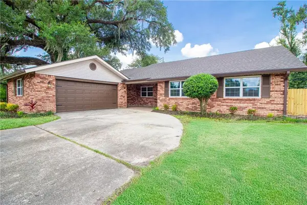 104 Bocage Drive, Luling, LA 70070