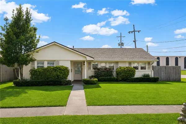 1824 Ridgelake Drive, Metairie, LA 70001