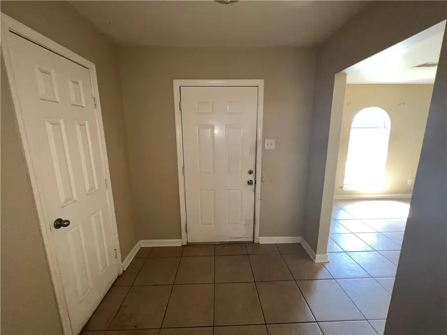 3317 Riverland Drive, Chalmette, LA 70043 - #2