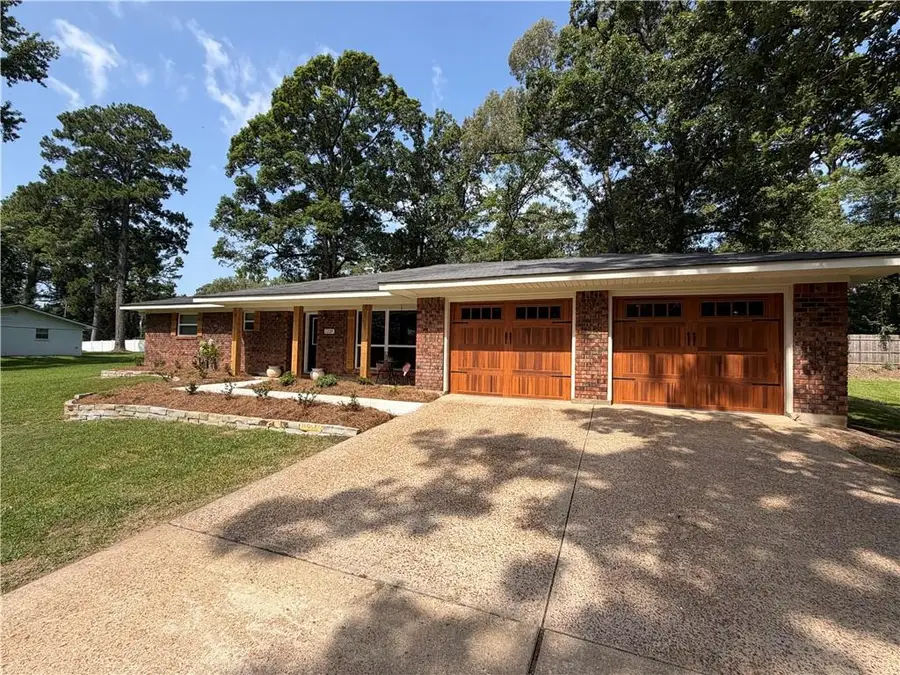 1220 Louisiana Street, Jena, LA 71342 - #2