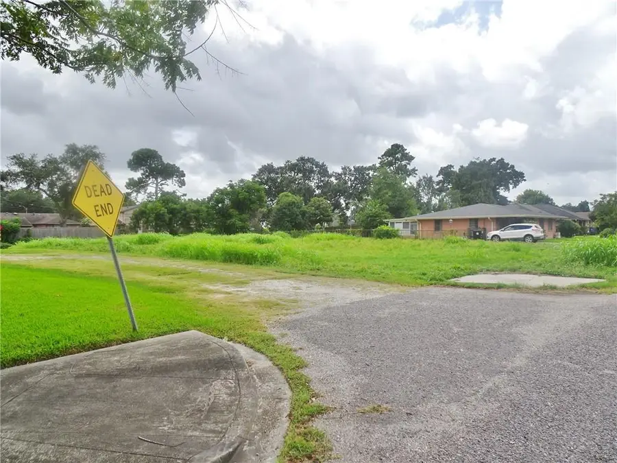 2200 General Collins Avenue, New Orleans, LA 70114 - #3