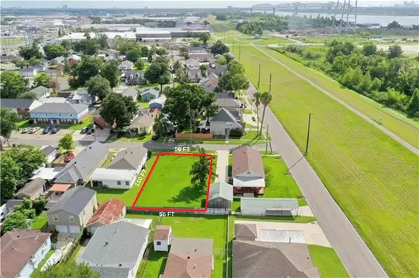 10 Crislaur Avenue, Harahan, LA 70123