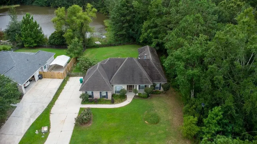 1141 Avenue Du Chateau, Covington, LA 70433 - #2