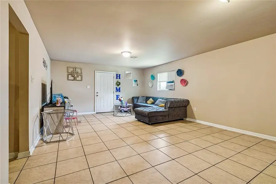 4791 Lancelot Drive, New Orleans, LA 70127 - #2