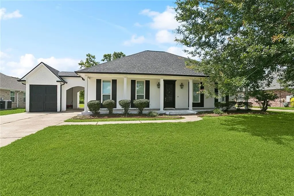 137 Fashion Boulevard, Hahnville, LA 70057 - #1