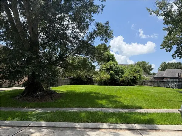 3521 White Oak Avenue, New Orleans, LA 70131