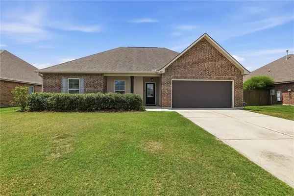 827 White Pine Drive, Ponchatoula, LA 70454