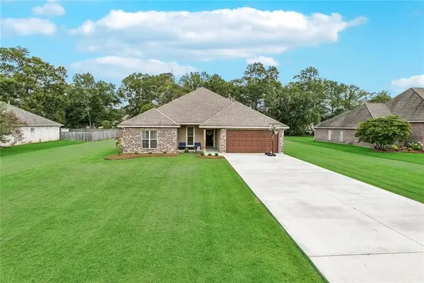 30253 Deaux Run Road, Albany, LA 70711