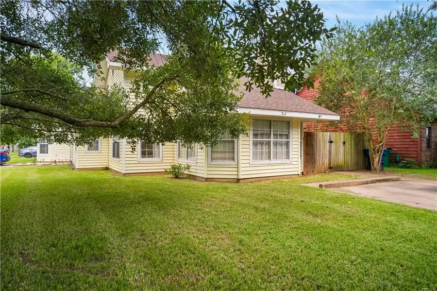 814 Brooks Boulevard, Alexandria, LA 71303 - #2