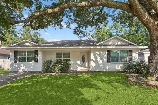 141 Audubon Drive, Mandeville, LA 70471