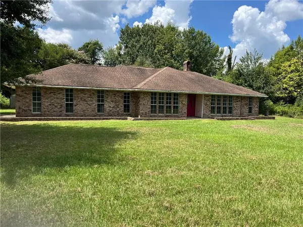 23486 D H Bateman Road, Franklinton, LA 70438