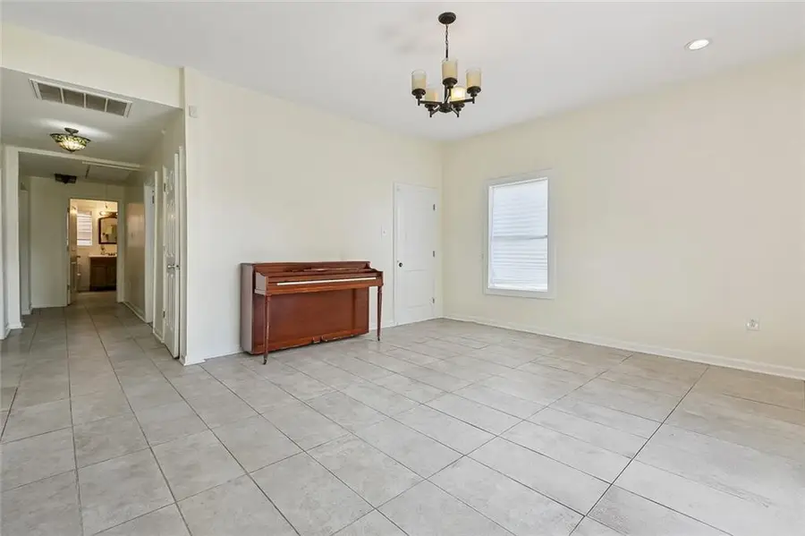 2201 Amelia Street, New Orleans, LA 70115 - #3