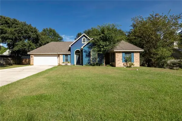 61364 Magnolia Drive, Lacombe, LA 70445