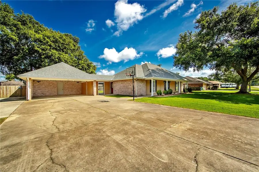 128 Laura Drive, Patterson, LA 70392 - #2