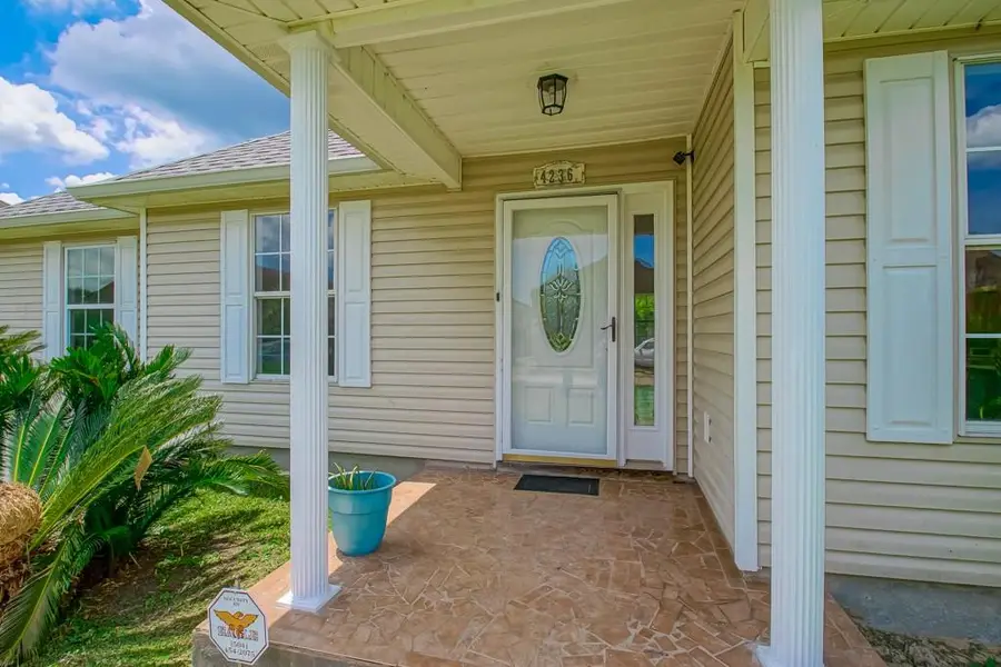 4236 Lac Bienville Drive, Harvey, LA 70058 - #3