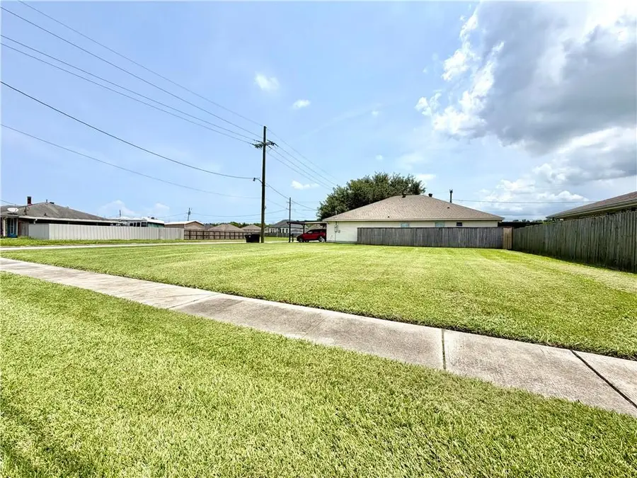 3729 Lena Drive, Chalmette, LA 70043 - #2