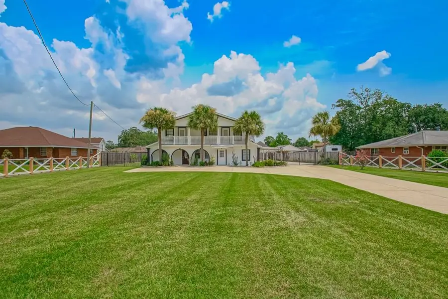 2307 Broas Drive, Marrero, LA 70072 - #2