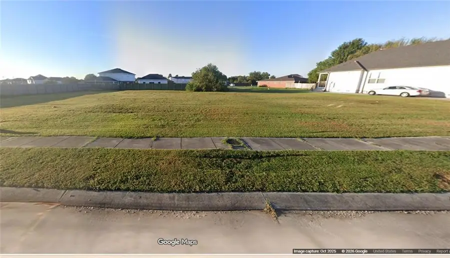 8436 Fairfax Drive, Chalmette, LA 70043 - #2