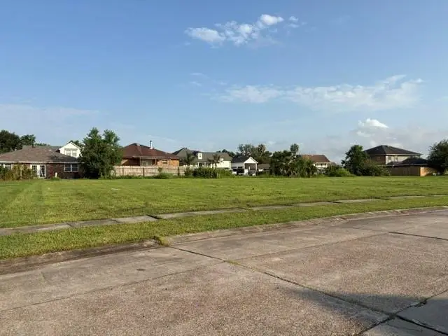 3705 Evangeline Drive, Chalmette, LA 70043 - #2