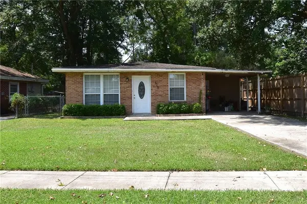825 Oak Street, Slidell, LA 70458