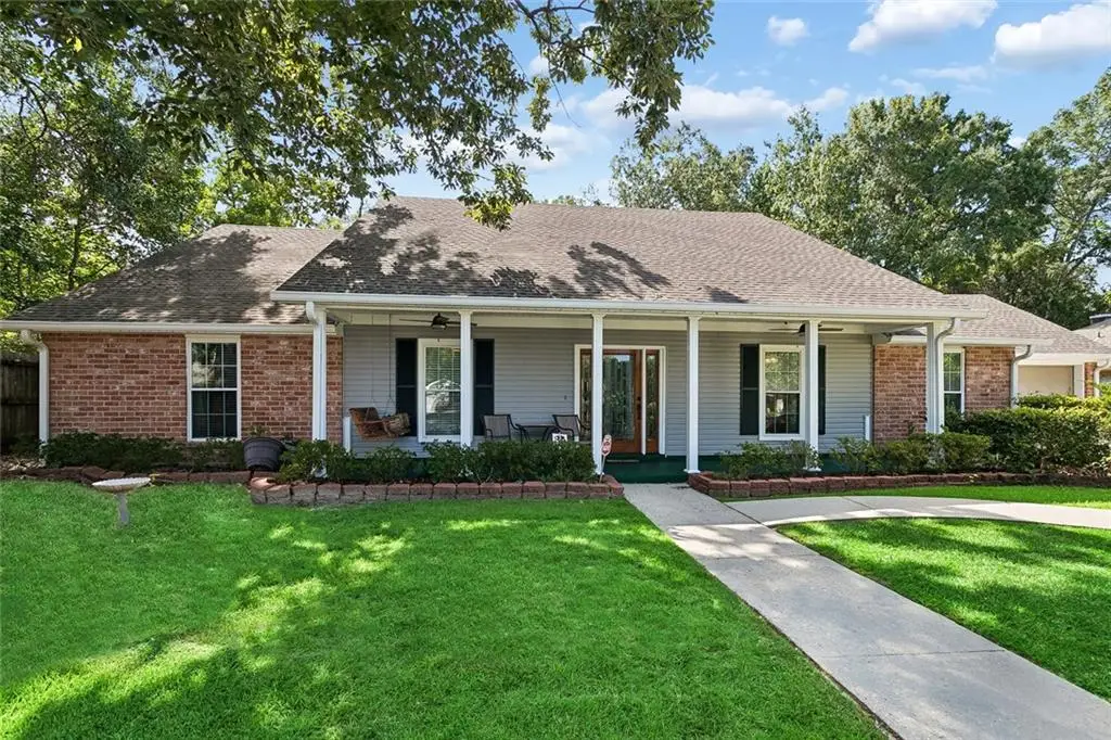 565 Barbara Place, Mandeville, LA 70448 - #1