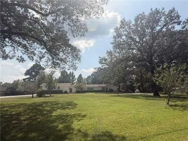 203 Flowers Road, Pineville, LA 71360