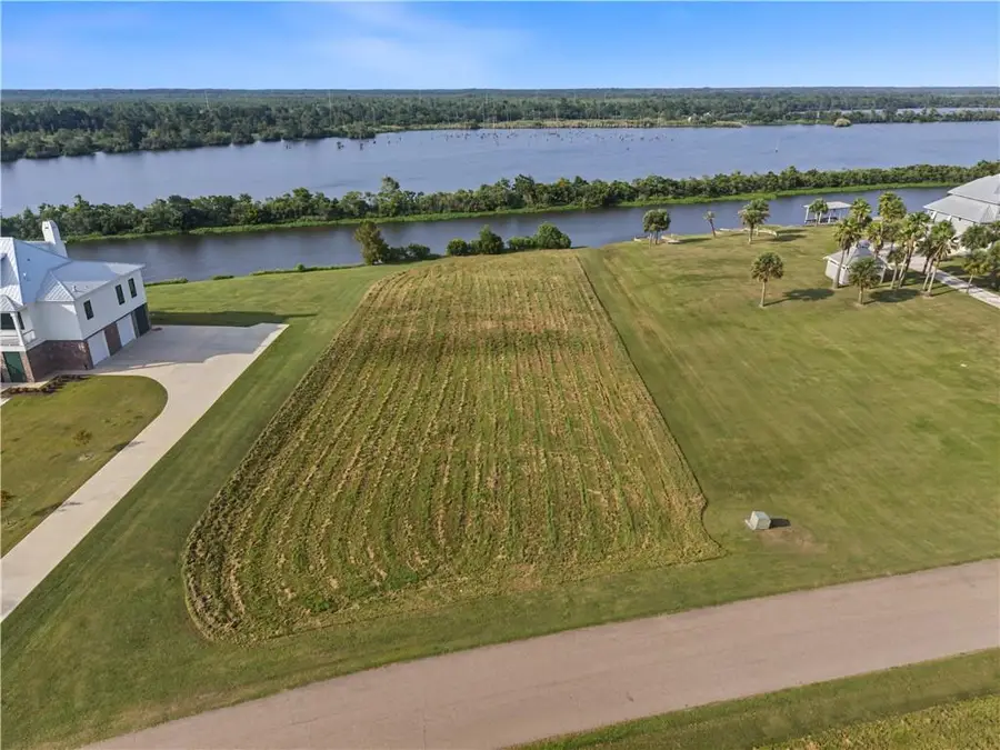 9 S Chenier Drive, Madisonville, LA 70447 - #3