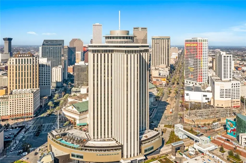 2 Canal Street #2001, New Orleans, LA 70130 - #1