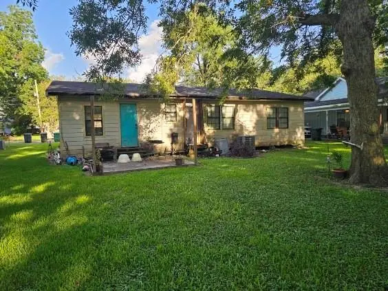 207 S Coleman Street, Welsh, LA 70591