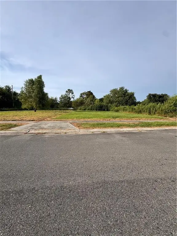 4907 N Galvez Street, New Orleans, LA 70117
