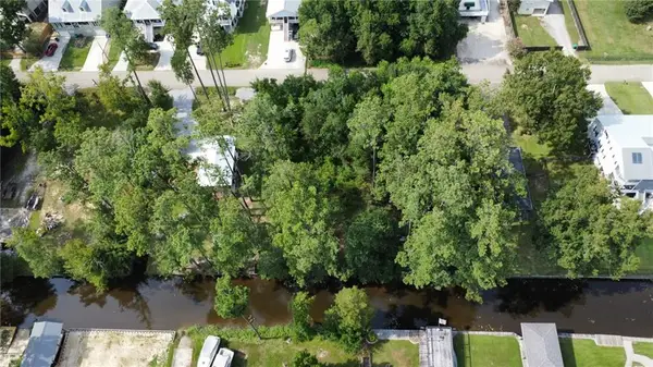 Lot 153A and 154A Derbes Drive, Covington, LA 70433