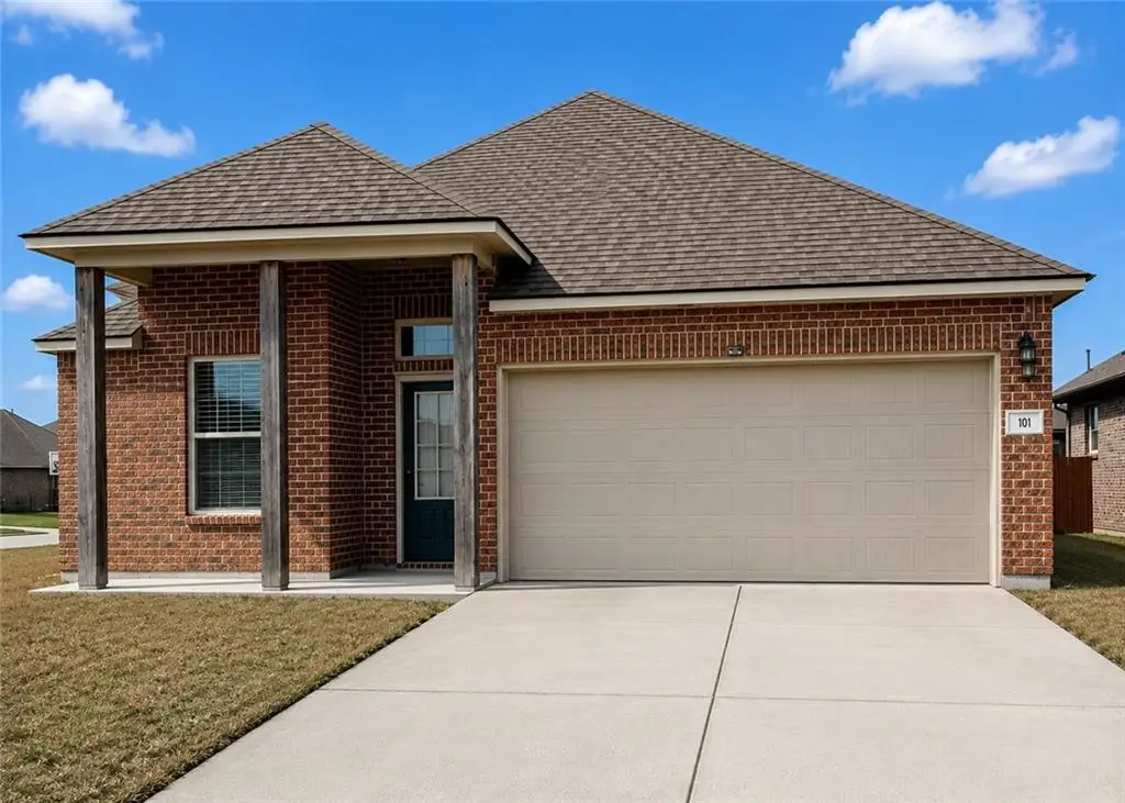 101 E Lake Court, Slidell, LA 70461 - #1