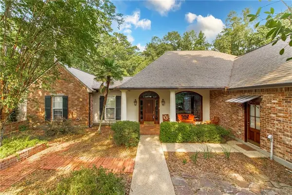 39328 Magnolia Trace, Ponchatoula, LA 70454