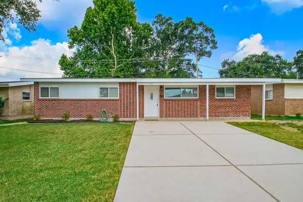 1100 Lynnette Drive, Metairie, LA 70003